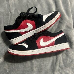 Nike Air Jordan 1 Low Bred Toe Sneakers Red Black White | Size 8.5 Women